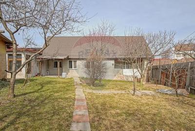 Casă cu 2 camere cu Teren 284 Mp în Central - 2