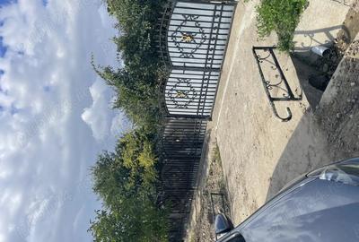 Casă cu 5 camere în Central - 2