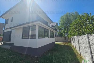 Vila individuala finalizata 4 camere in Rosu