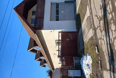 Casă cu 3 camere în Central - 3