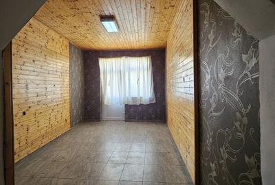 Spațiu comercial, de 25 mp, în Decebal - 1