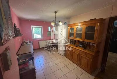 Vand 4 camere Decomandat zona Micro 4 Govandari - 5