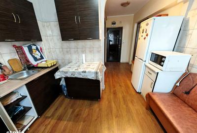 Apartament cu 2 camere nedecomandat în Republicii - 2