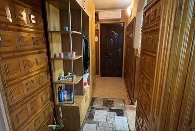 Apartament cu 2 camere în CET - 12