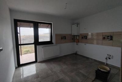 Casa cu 3 camere, intabulata, Horpaz - 14