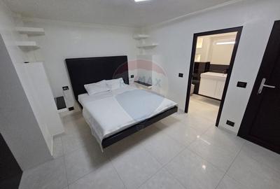 Apartament cu 3 camere etajul 1, zona Poienita - 11