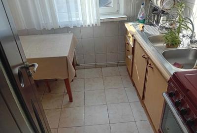 Apartament cu 2 camere decomandat în Mărăței - 3
