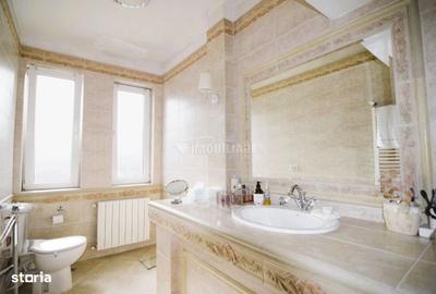 Casă cu Teren 55 Mp în Central