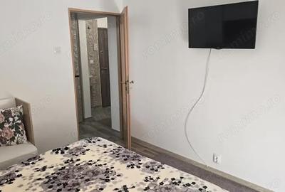 Apartament cu 2 camere decomandat în 22 Decembrie - 2
