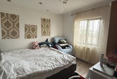 Casă cu 6 camere cu Teren 300 Mp în Central - 20