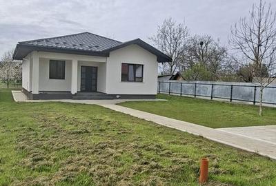 Casă cu 3 camere cu Teren 650 Mp în Holboca - 5
