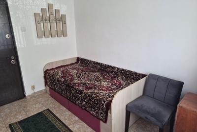 Garsonieră decomandată în Astra - 3