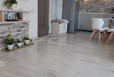 2 camere BN uri (Baba Novac- Compozitori) - 3