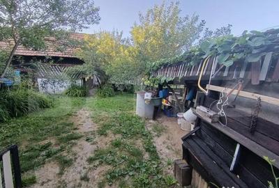 Casă cu 2 camere cu Teren 700 Mp în Cuzăplac - 1