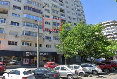 Apartament cu 4 camere decomandat în Moșilor