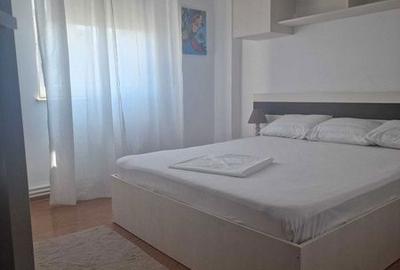 Apartament cu 2 camere, mobilat în Casa de Cultură