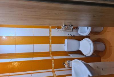 Apartament de vanzare cu posibilitate de spatiu comercial- 78mp2 zona - 4