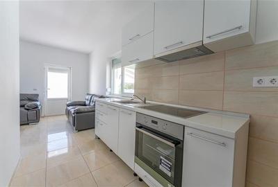 Noua vila cu:terasa,curte si gradina asezonata,garaj2X,cadru armonios, Sanpetru, - 4