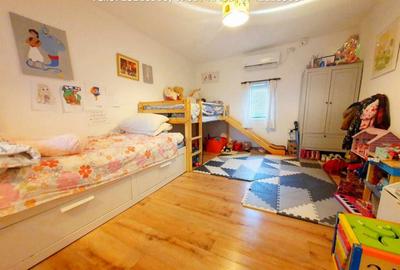 Inchiriere casa cocheta, situata in Tetila (Curti?oara Go - 2