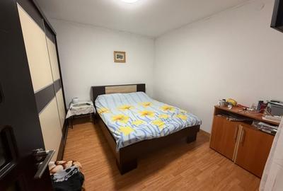 Casă individuală cu 5 camere cu Canalizare în Giulești - 9