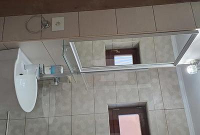 Apartament cu 2 camere semidecomandat în Polivalentă - 2