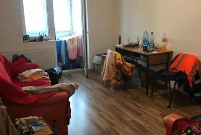 Apartament cu 2 camere semidecomandat în Pantelimon - 1
