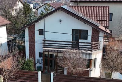 Casă individuală cu 4 camere cu Teren 250 Mp în Berceni - 1