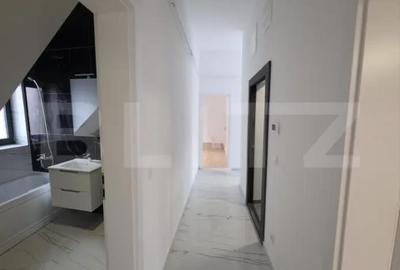 Apartament cu 4 camere decomandat în Central - 3