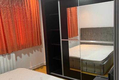 Apartament cu 2 camere semidecomandat în Far