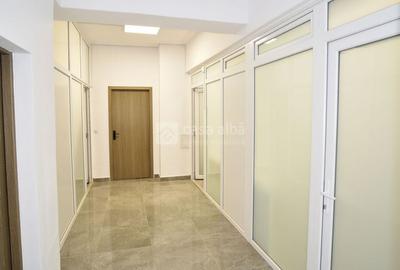 Spațiu comercial, de 193 mp, în Ultracentral - 3