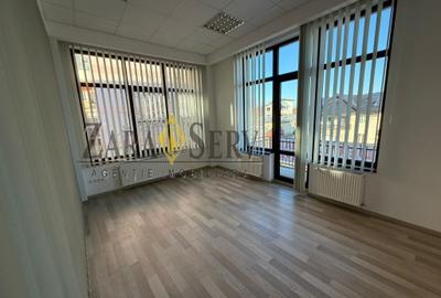 Birou, de 175 mp, în Central - 1