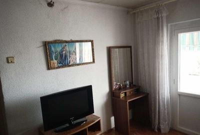 OTOPENI, CENTRAL , APARTAMENT 3 CAMERE - 2