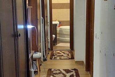 Apartament cu 4 camere decomandat în 1 Mai - 5