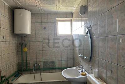 Apartament 3 camere Stei - 4