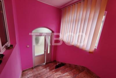 Comision 0% Casa de vanzare 4 camere 2 bai teren 266 mp Saliste Sibiu - 12