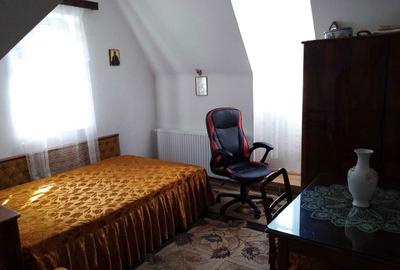 Apartament cu 4 camere semidecomandat în Central - 6