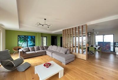 Penthouse de exceptie, 342 mp, cu view deosebit catre mare si lac - 2