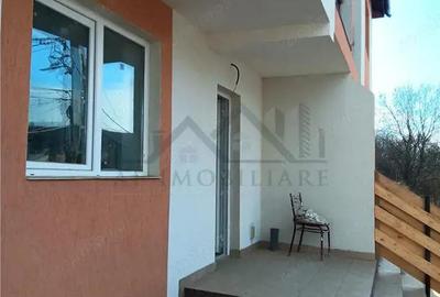 Casă cu Teren 200 Mp în Vișani