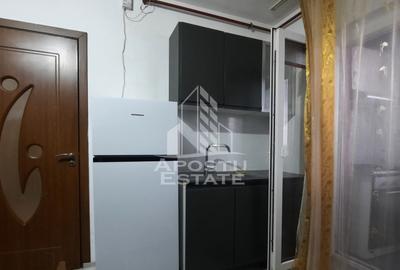 Apartament cu 3 camere semidecomandat, mobilat în Miorița - 8