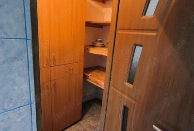 De vanzare apartament 3 camere decomandat Braila De vanzare apartament 3 camere decomandat Braila - 3