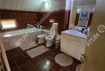 Casa individuala 8 camere 2 garaje 500 mp teren zona Selimbar - 17