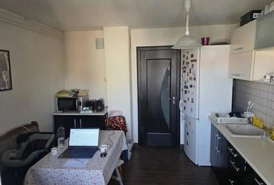 Apartament cu 2 camere decomandat în Carpați 2 - 2