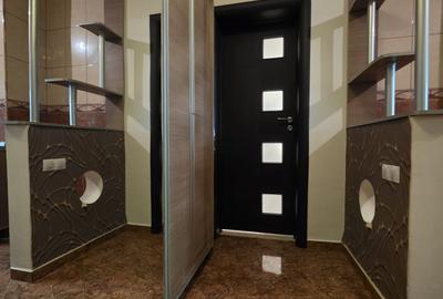 Apartament cu 3 camere decomandat, mobilat în Drumul Taberei - 9