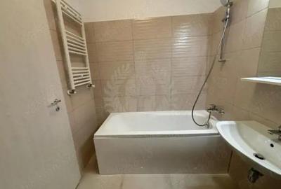 Apartament cu 2 camere decomandat în Albert - 3