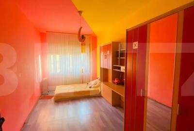 Casă cu 4 camere cu Teren 1511 Mp în Ghiroda - 3