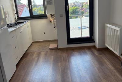 Bucurestii Noi langa Metrou si Parcul Bazilescu - 6