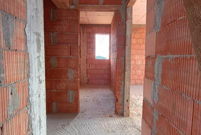 Casă cu Teren 470 Mp în Cihei - 5