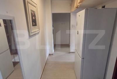 Apartament cu 3 camere decomandat în Micro 4 - 2