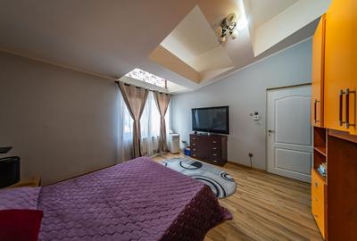 Oferta casa de vanzare in Cartierul Verde - 9