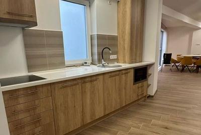 Apartament cu 3 camere în Central